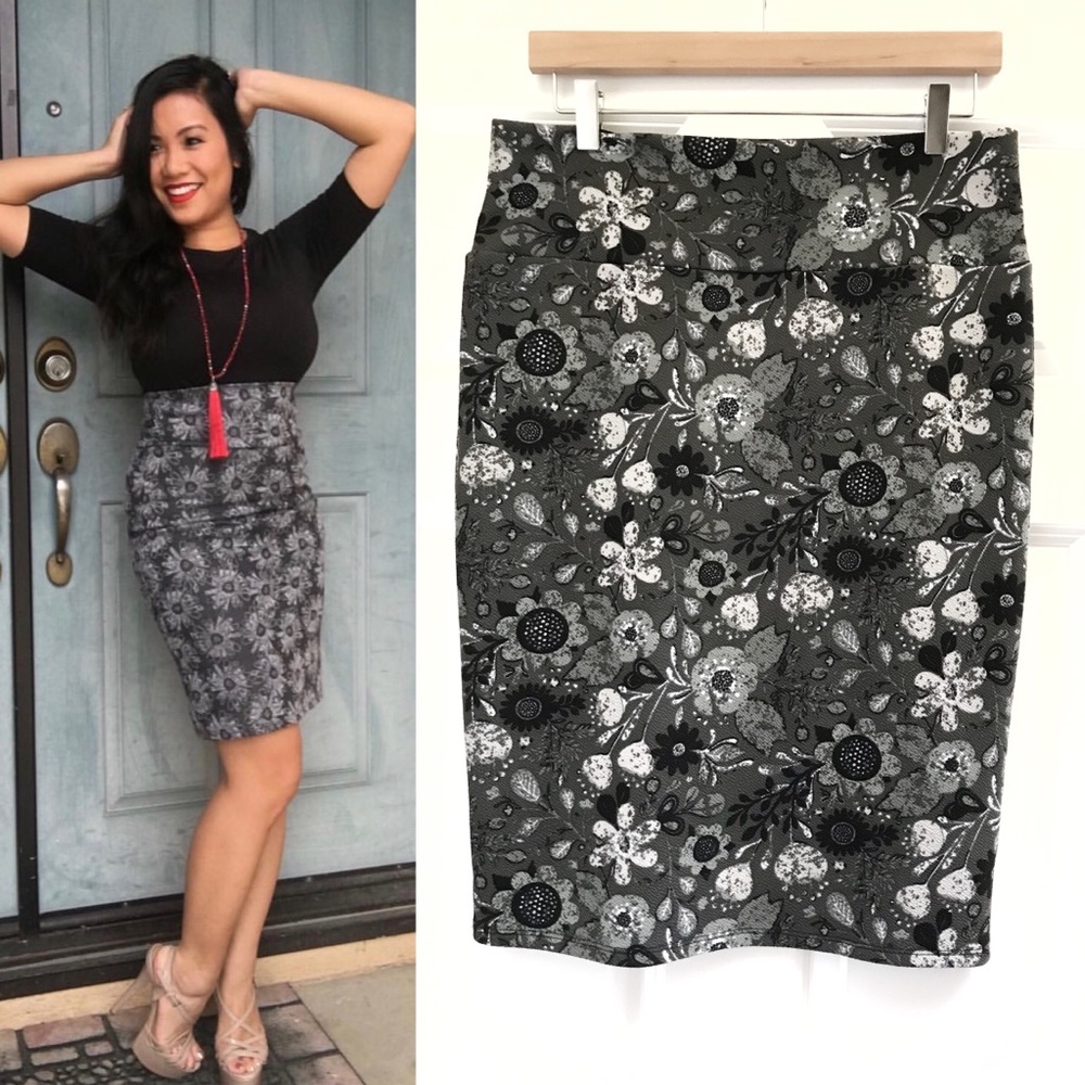 {LuLaRoe} L Cassie